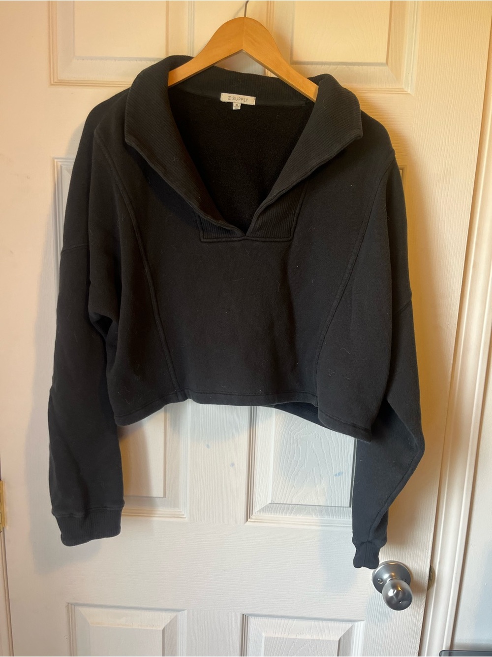 Z Supply Black Cropped Pullover with Wide Collar